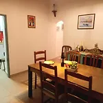 Charme Rustico 펜션 알제주르